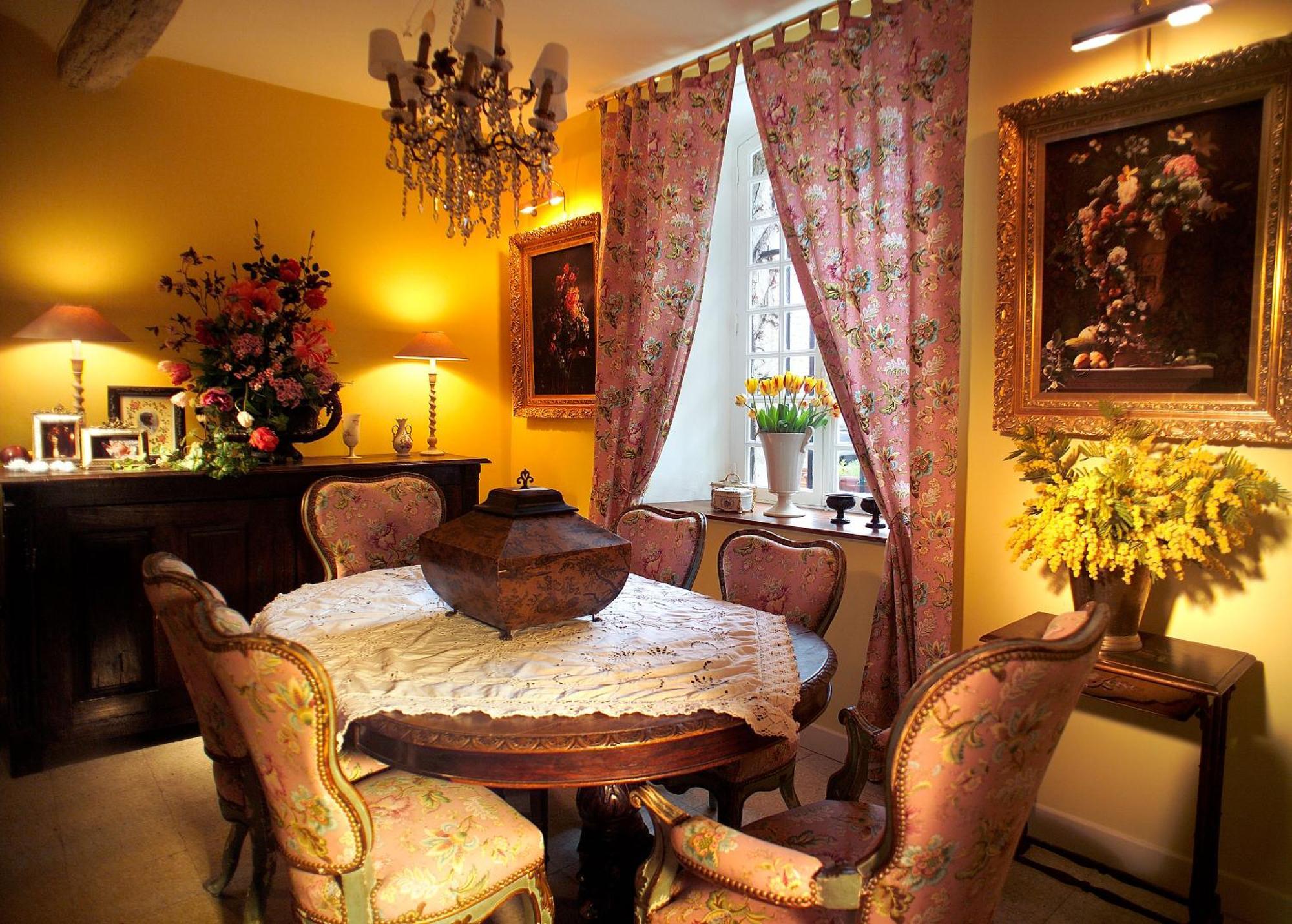 Hotel Restaurant Des Deux Rocs Seillans Exteriér fotografie