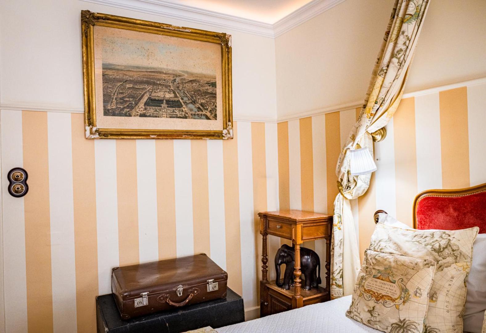 Hotel Restaurant Des Deux Rocs Seillans Exteriér fotografie